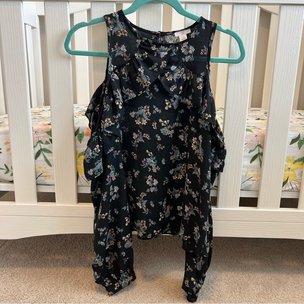 💗BP Floral Cold Shoulder Blouse